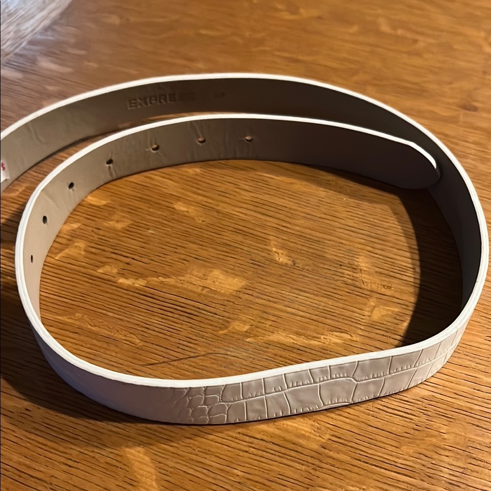 Express Ivory Embossed Belt